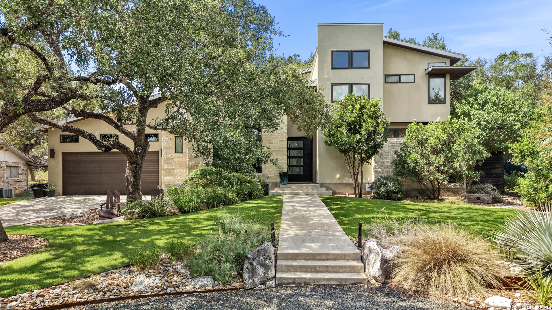 16919 Happy Hollow Drive — photo