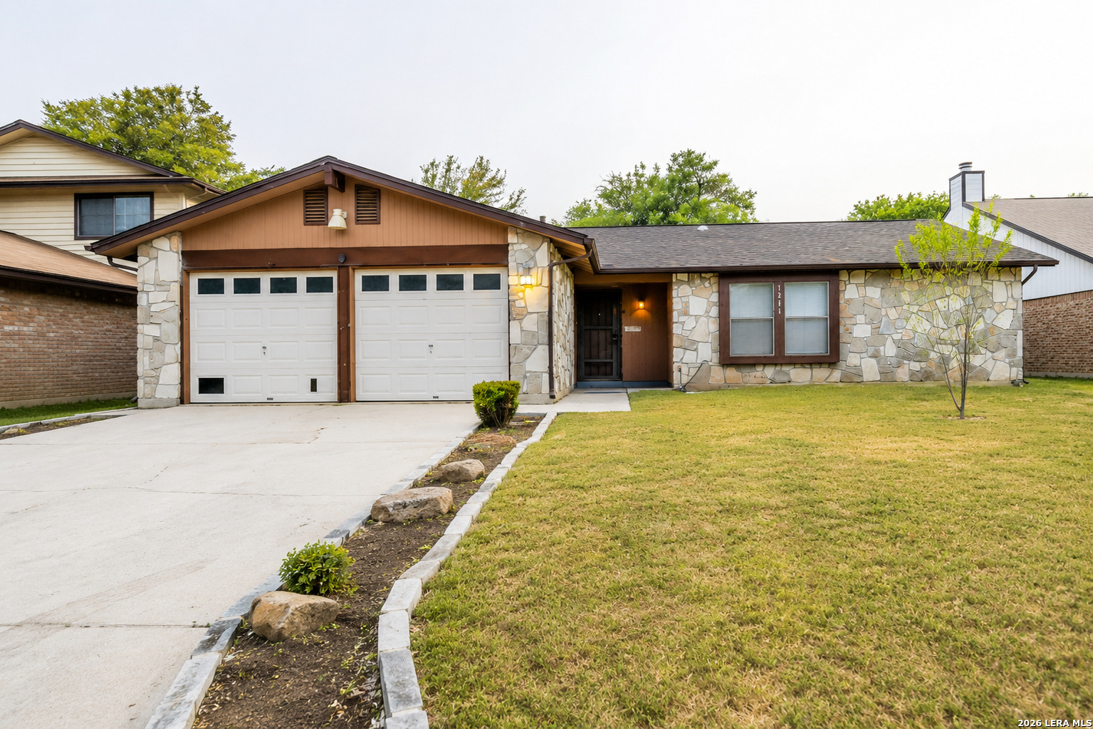 1211 Chilton — photo