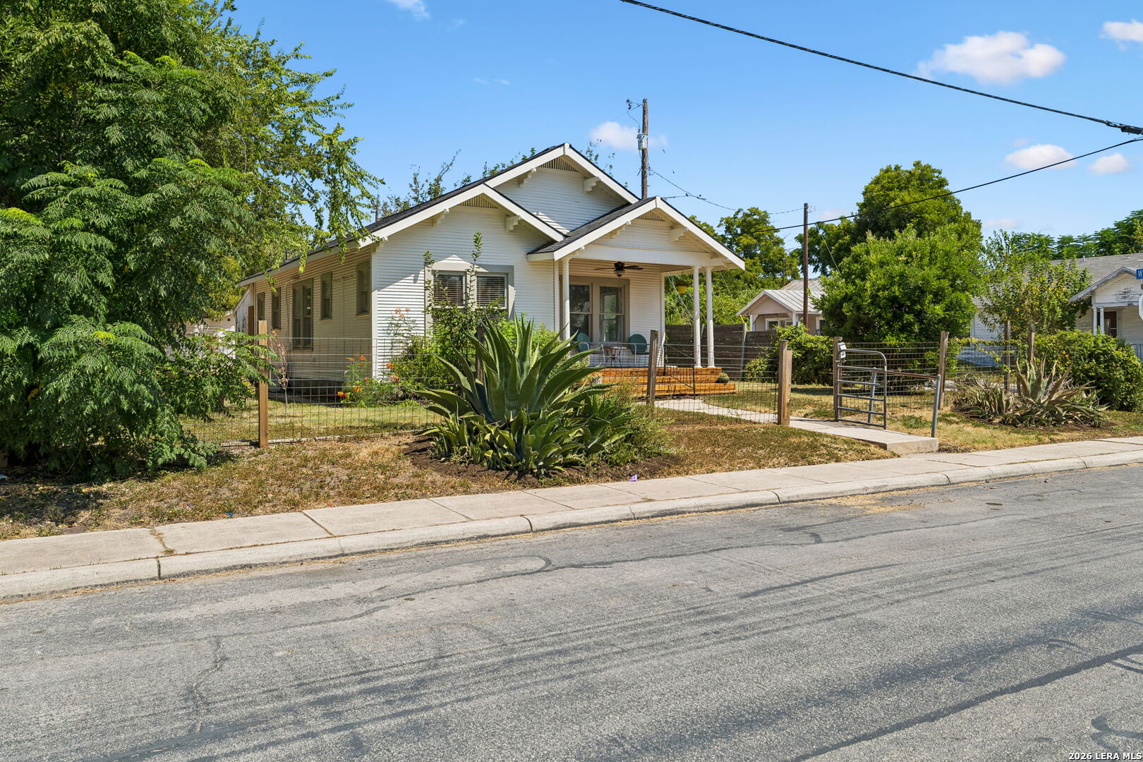 1620 N Olive Street — photo