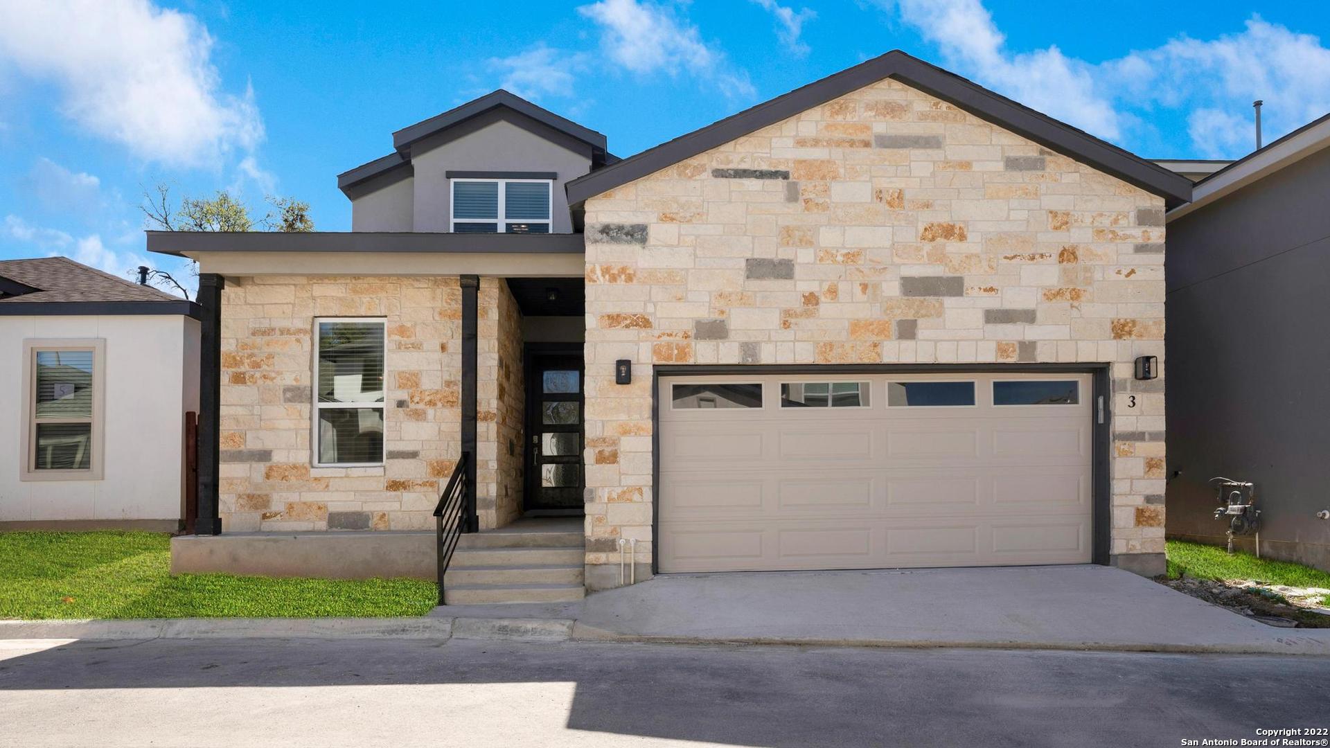 11158 Vance Jackson Road 3 — photo