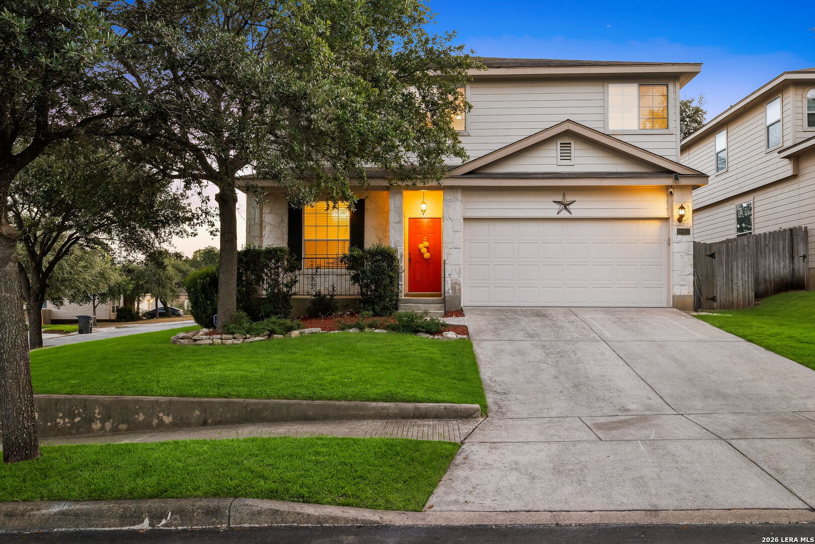 16903 Graham Walk — photo