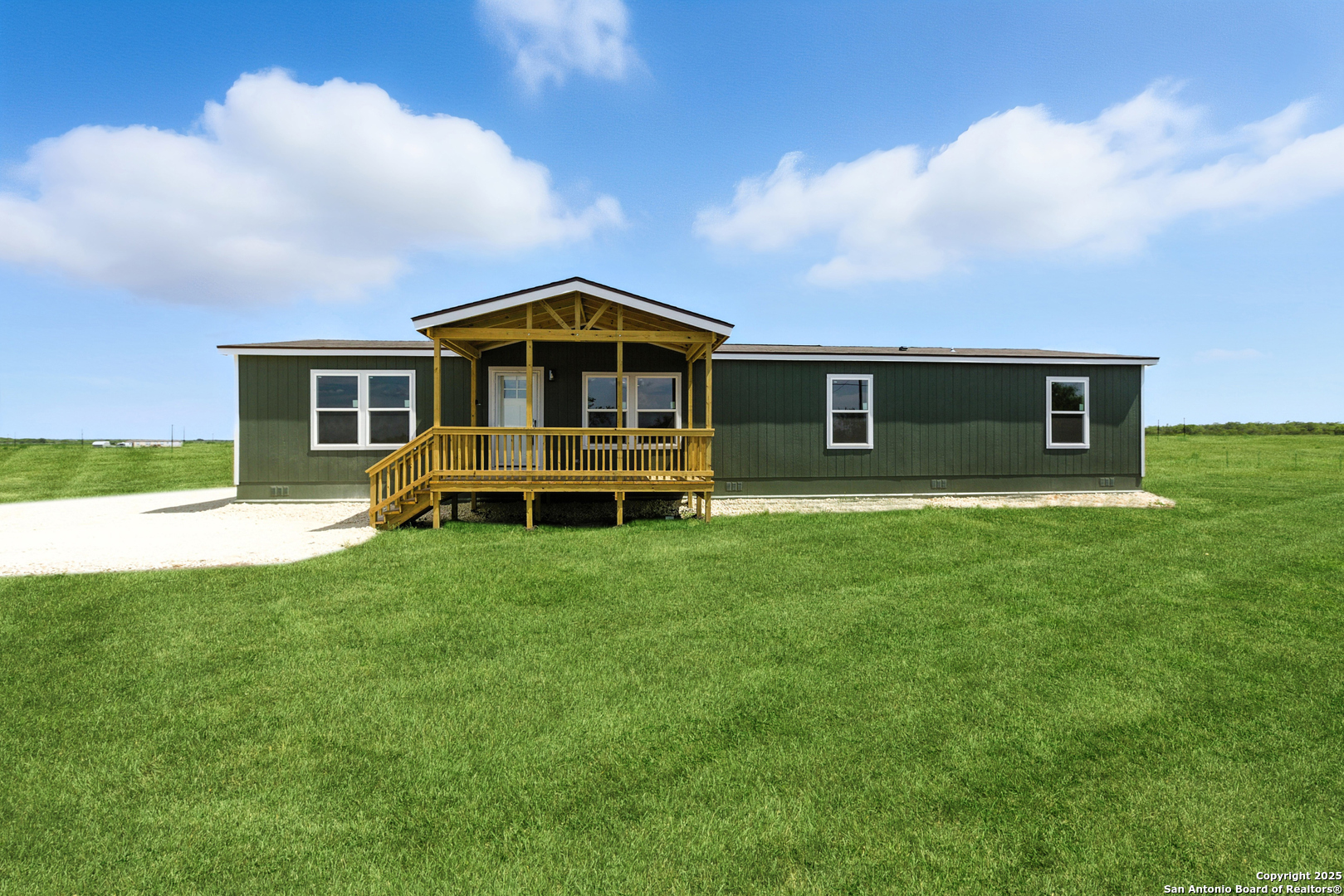 2715 FM 1332 — photo