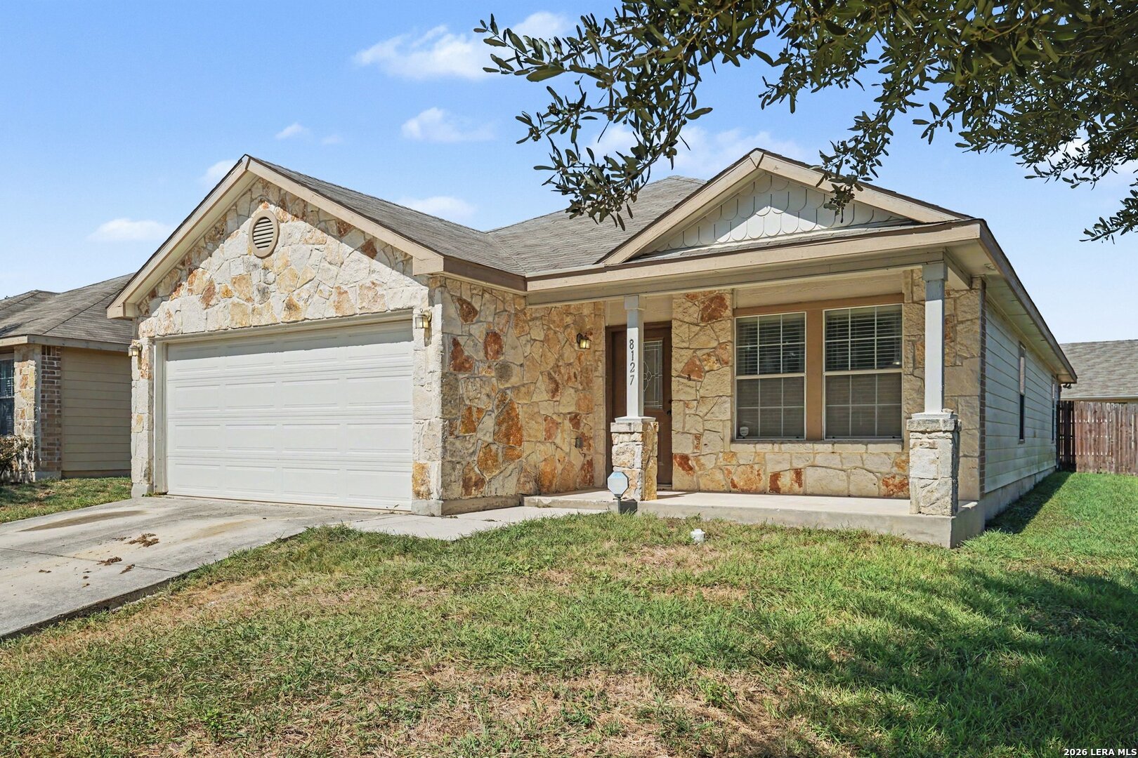 8127 Ashwood Pointe — photo