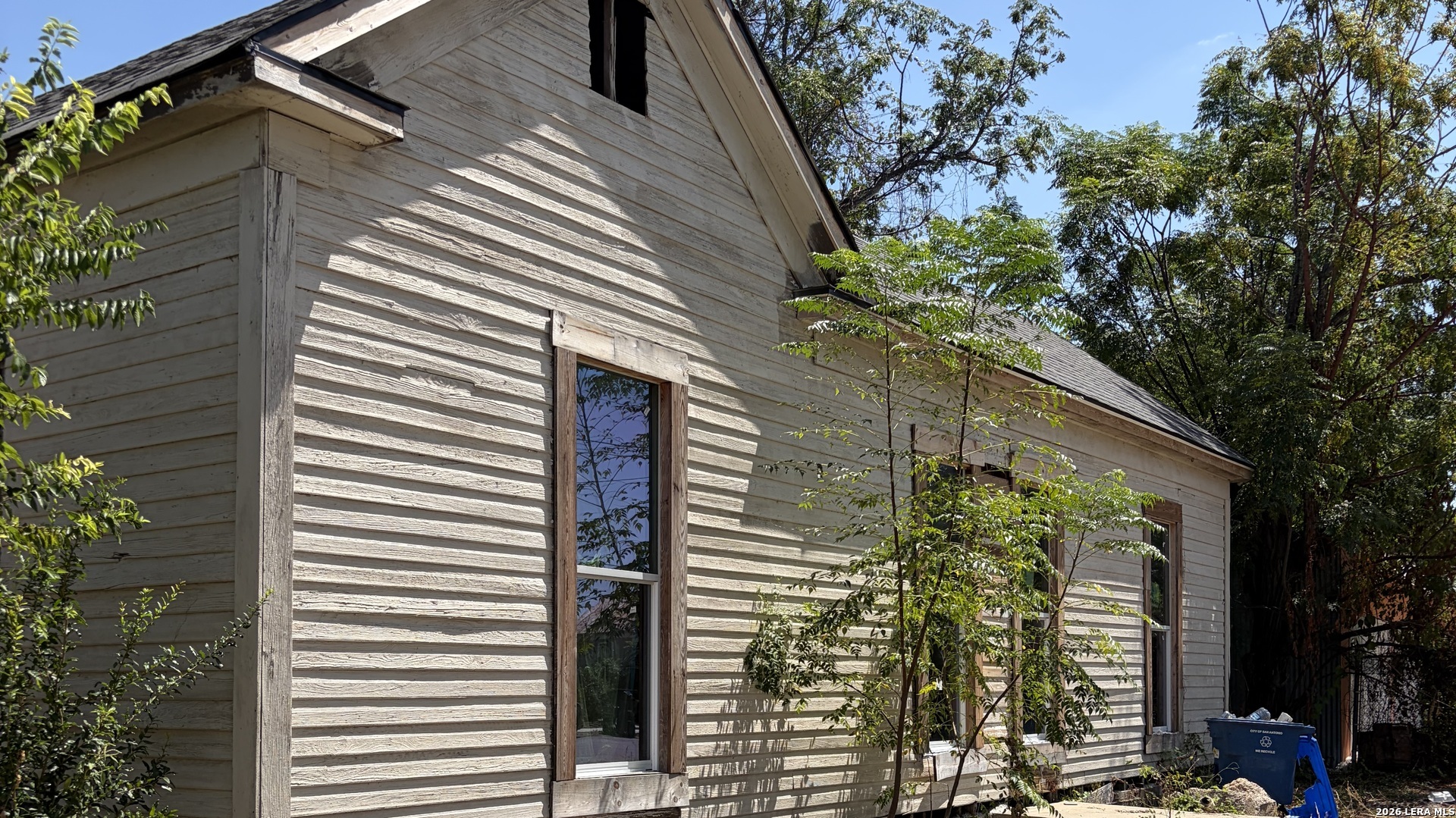 1002 Nolan Street — photo