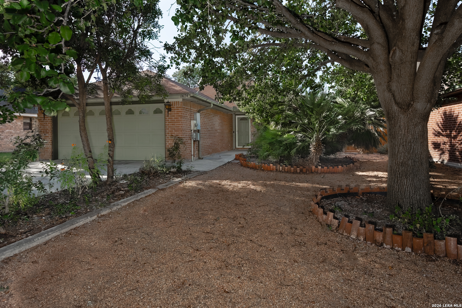 1674 Lantana Circle — photo