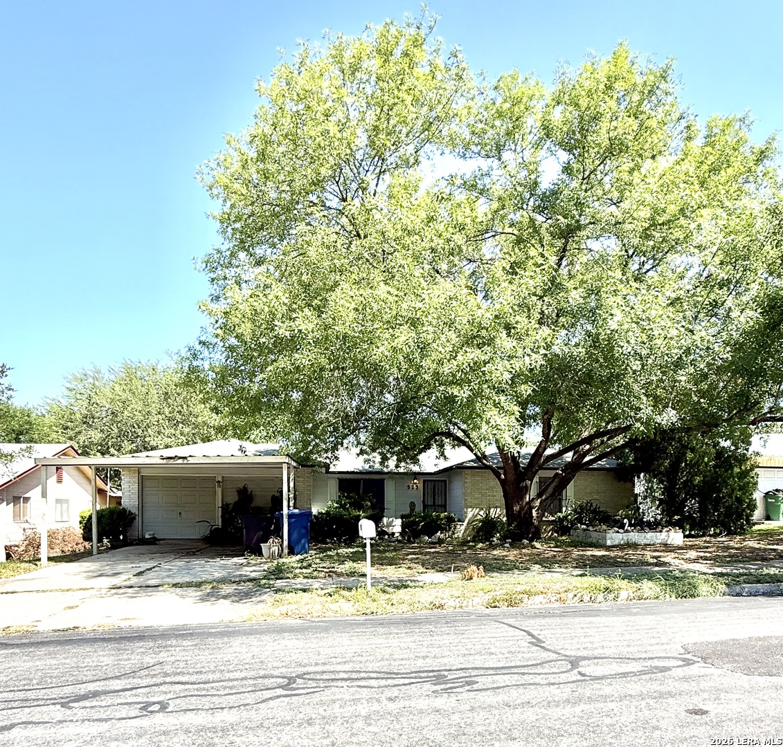 523 Solar Drive — photo