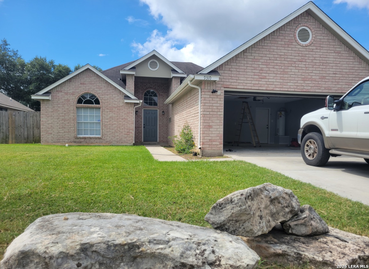 9310 Bowen Drive — photo