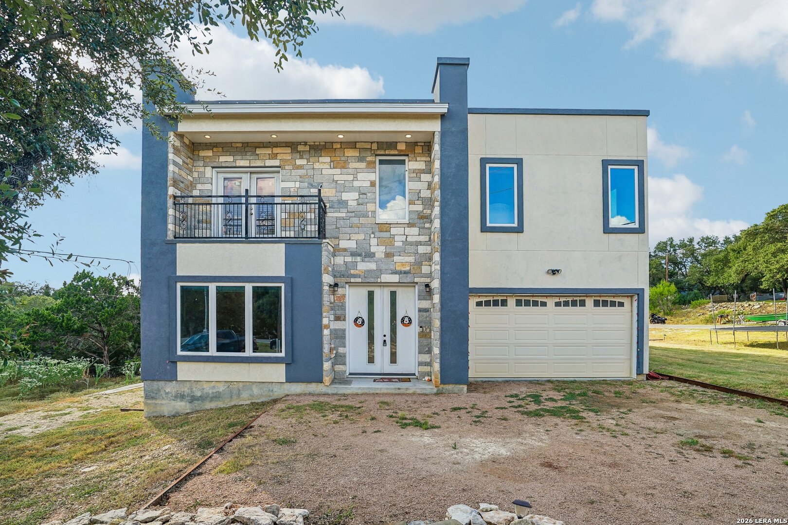 757 Canyon Bnd — photo