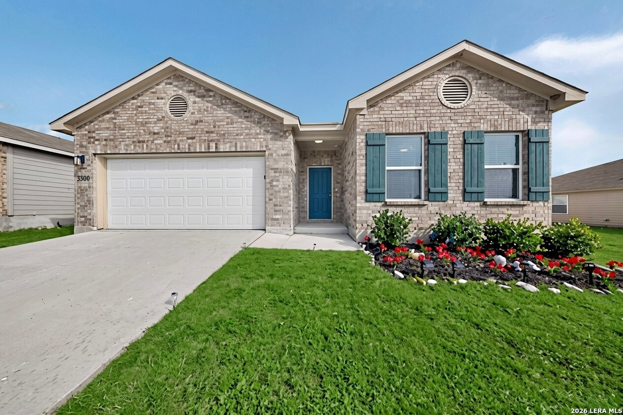 3300 Ridge Place — photo