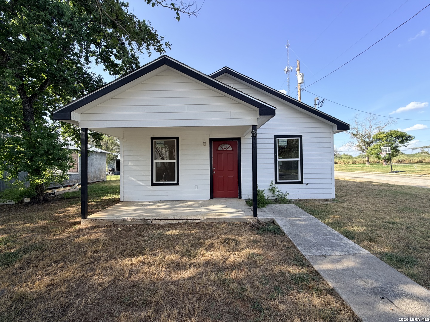 539 Waco Street — photo