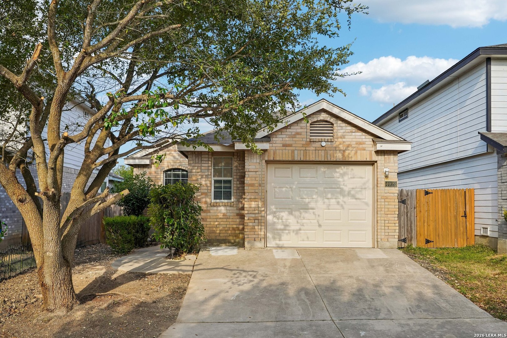 4023 Sparrow Lk — photo