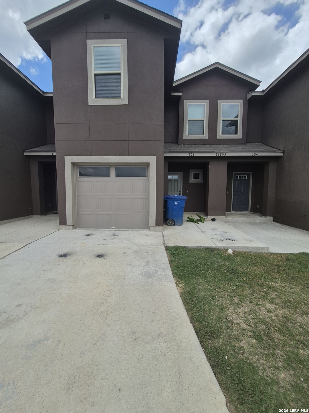 13903 Annas Way 103 — photo