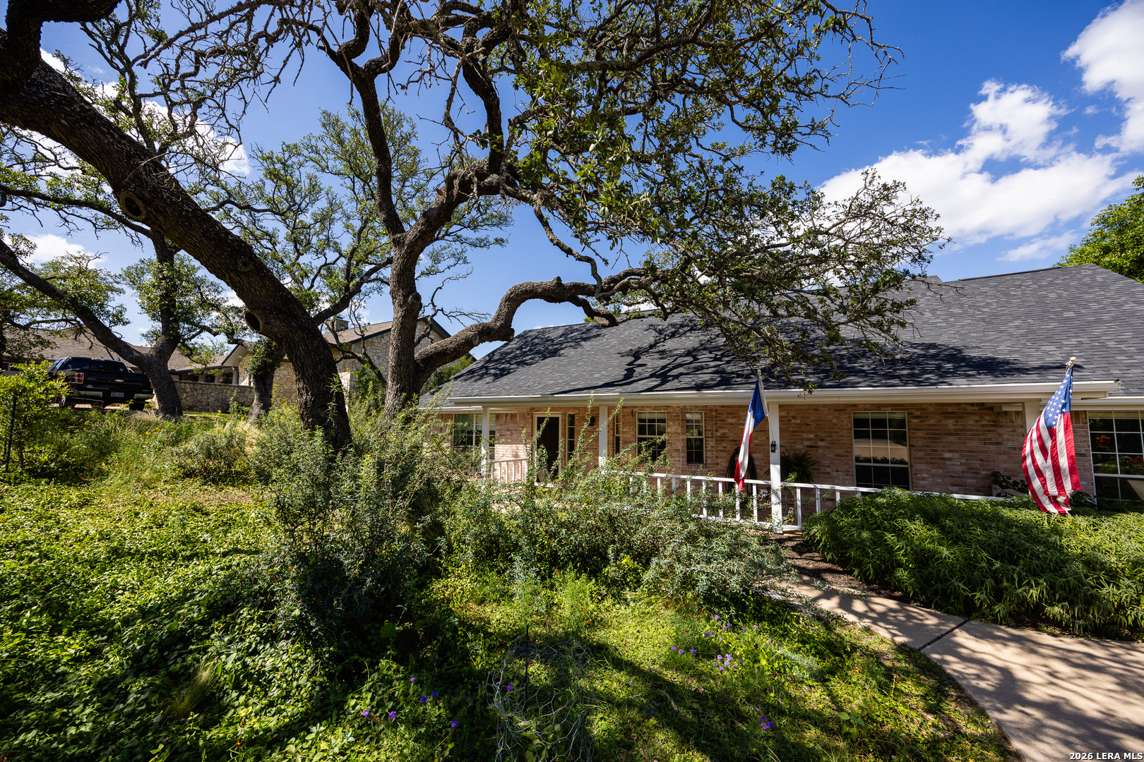 1800 Foothills Drive — photo