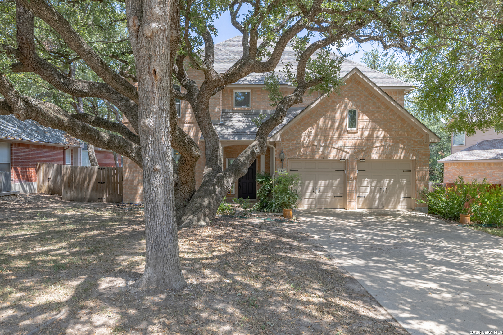2448 Woodbridge Way — photo