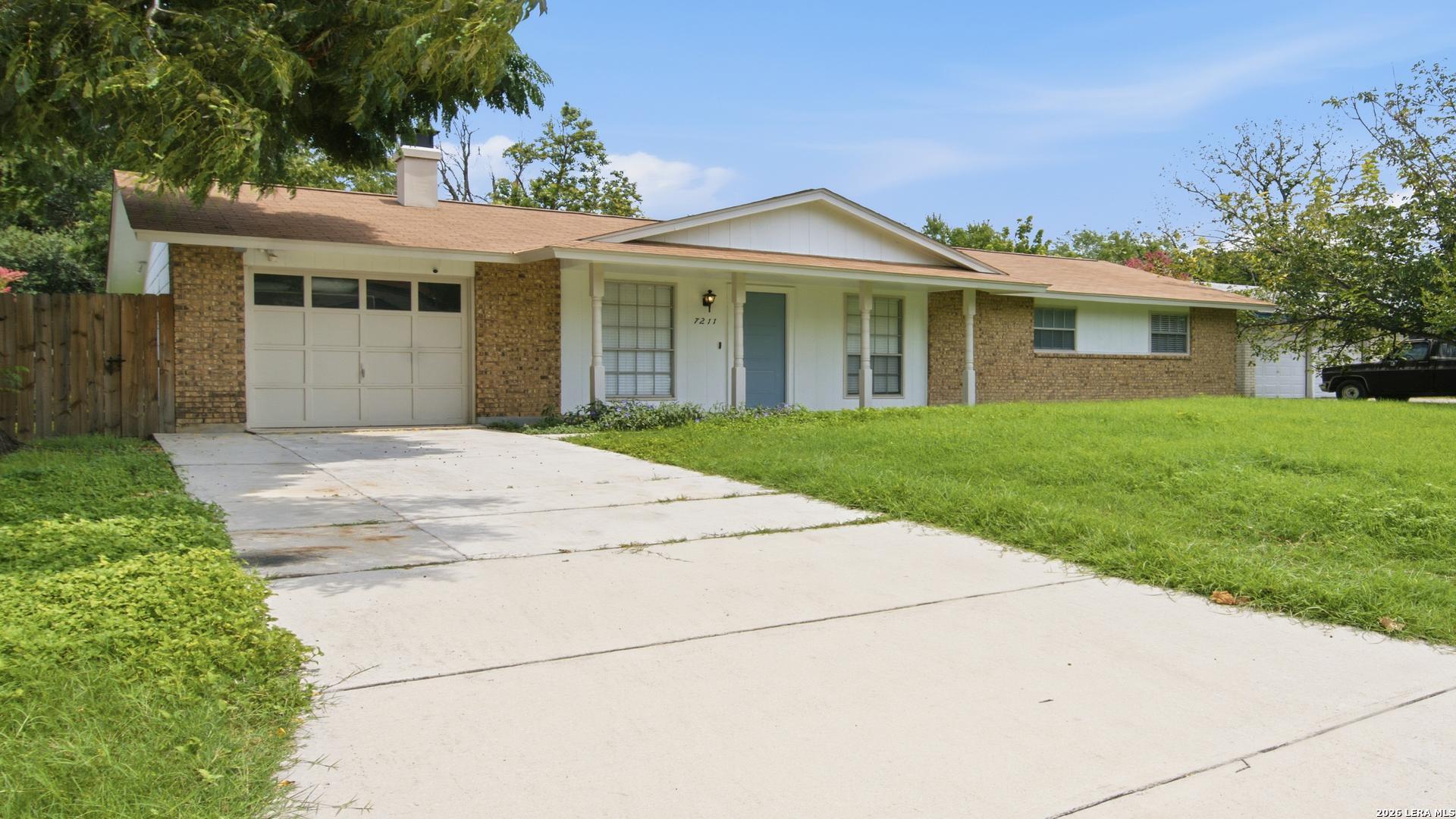 7211 Glen Hvn — photo