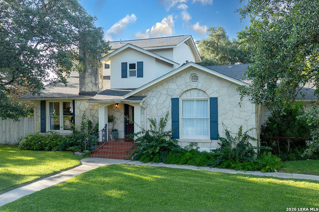 231 Oakleaf Drive — photo