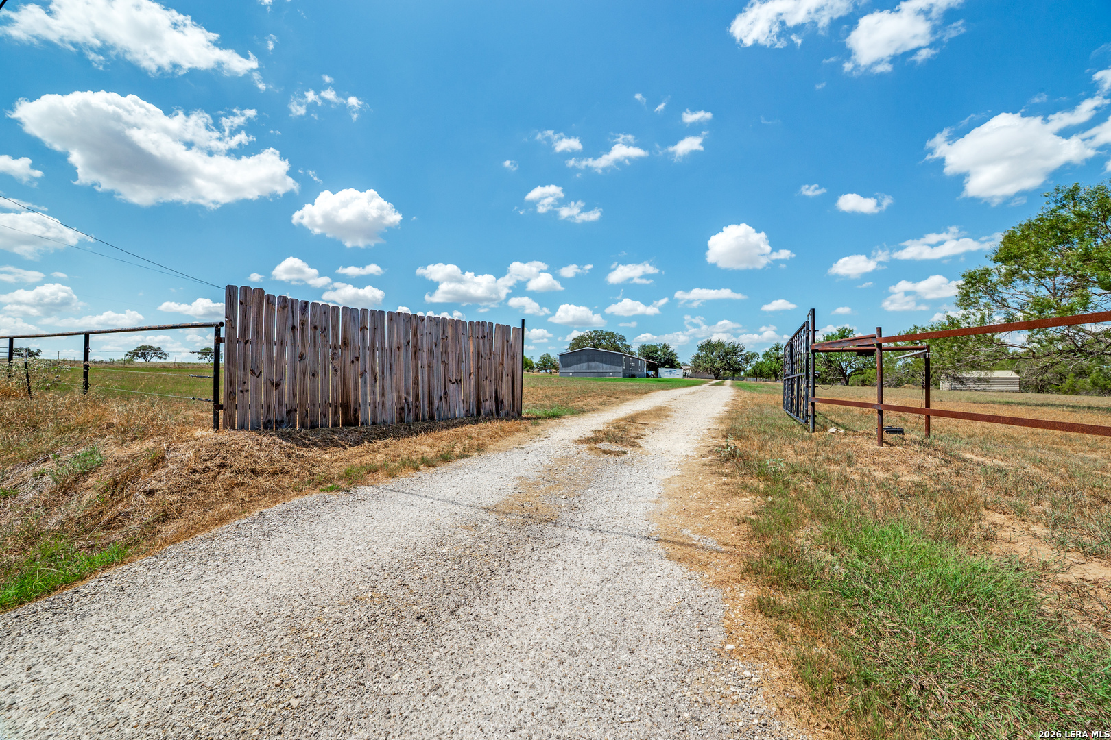 20353 Senior Road — photo
