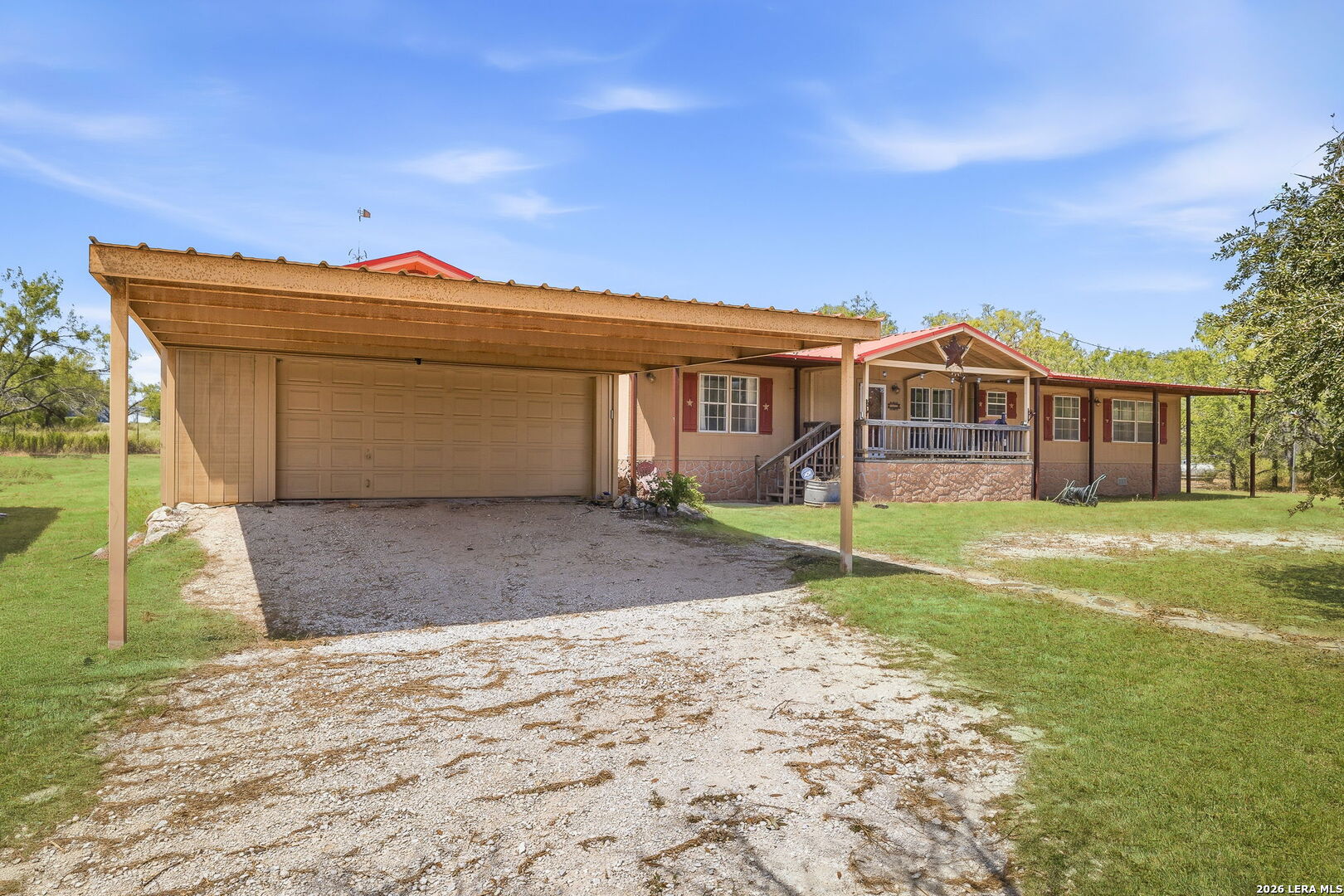 994 Quail Run, Lytle, TX 78052 — photo 2