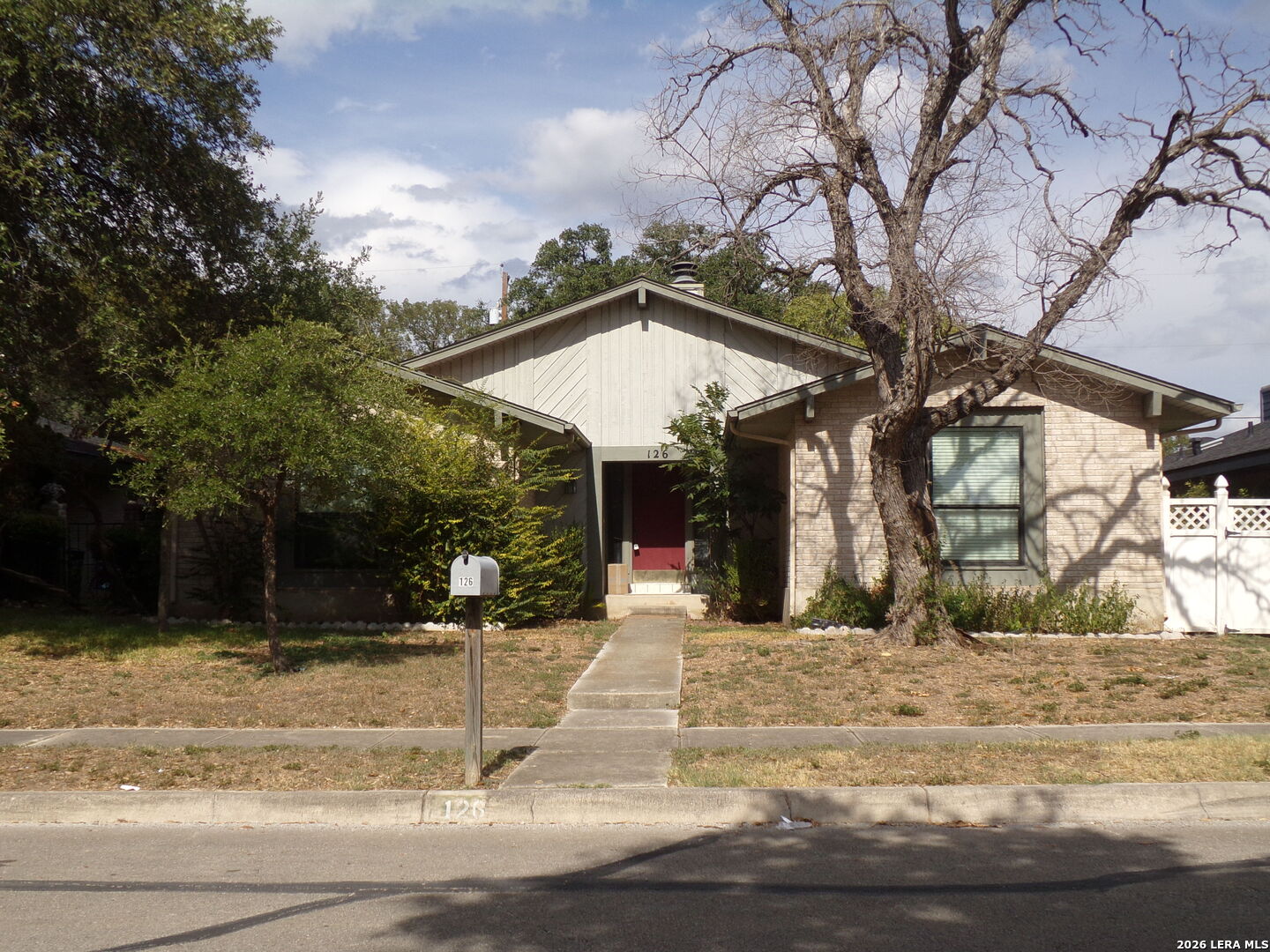 126 Quivira Drive — photo