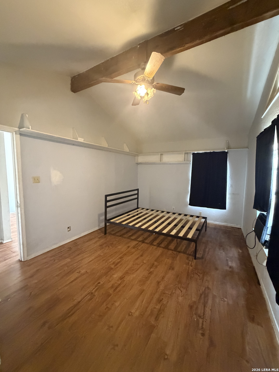 112 Fernandez, Devine, TX 78016 — photo 3
