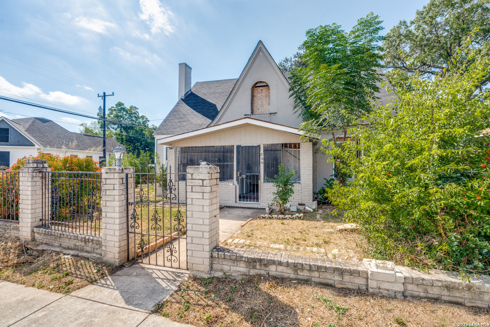 344 Belmont — photo