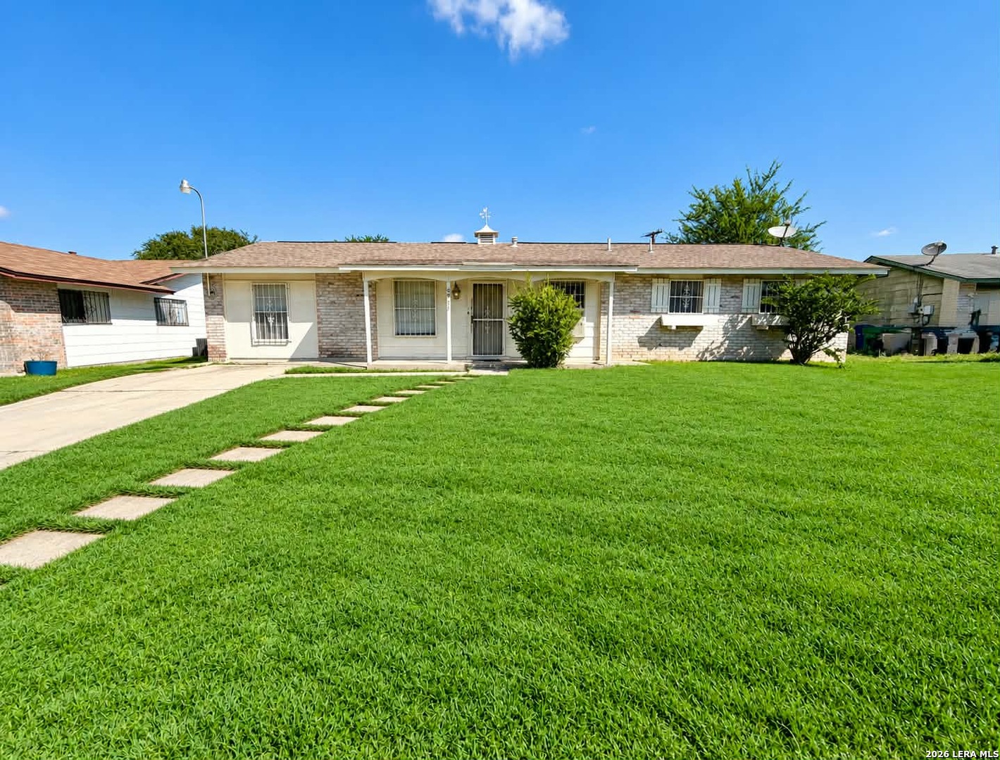 5855 Sandy Valley Drive — photo