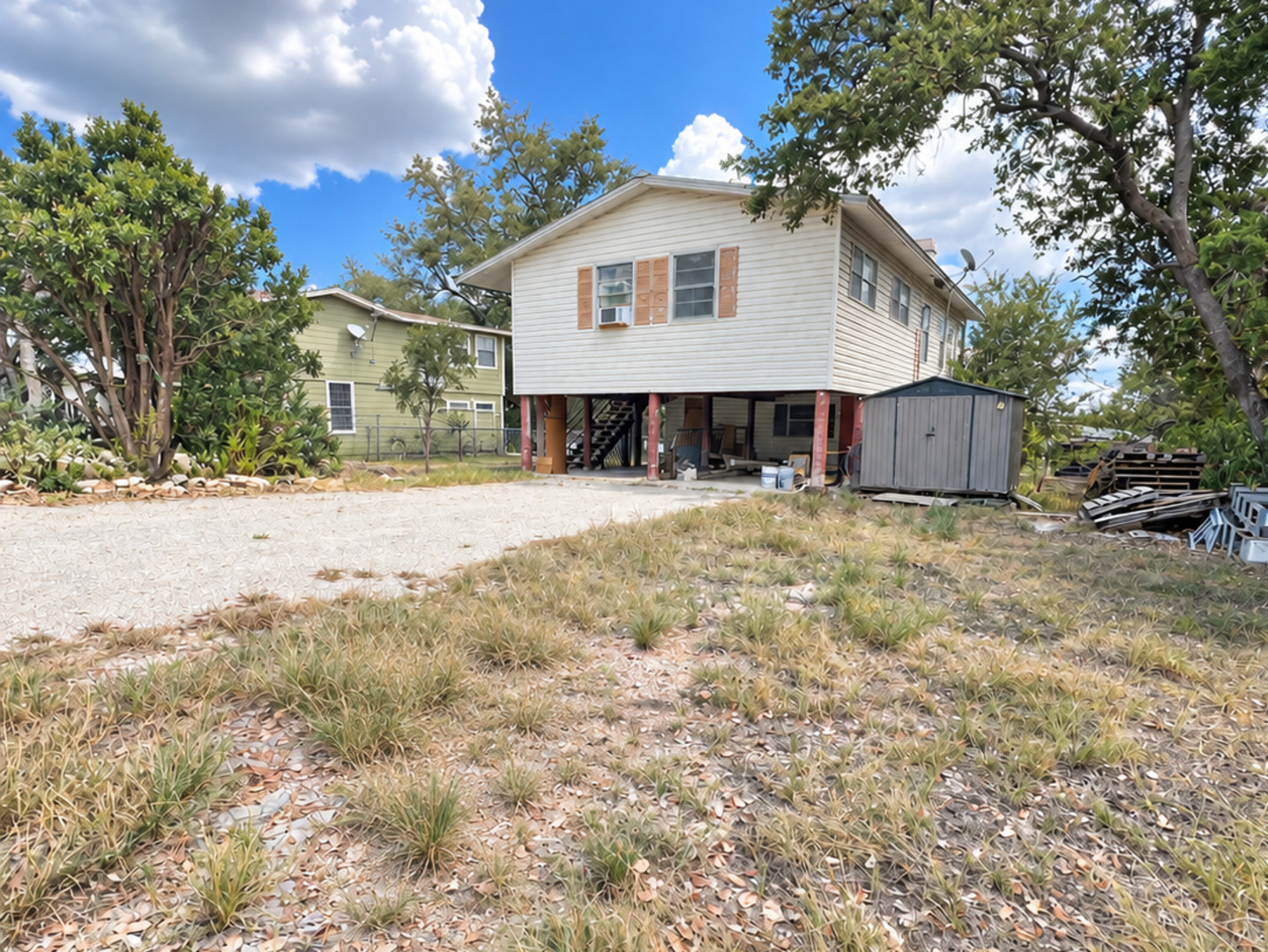 1435 Hillcrest Forest — photo