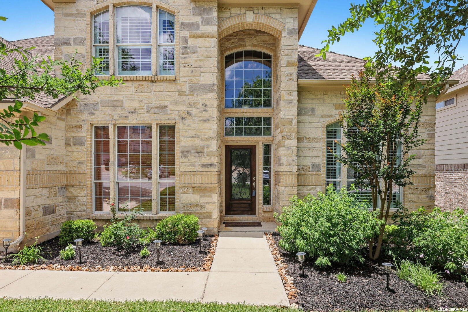 18711 Millhollow — photo