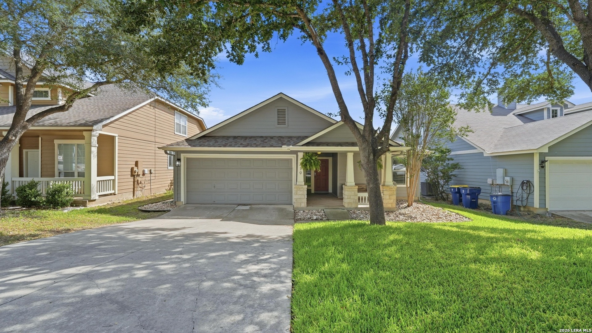 119 Running Brk — photo