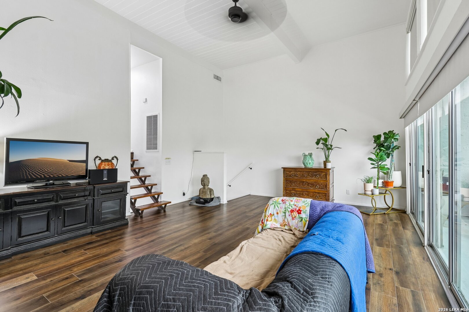 3102 Eisenhauer Road E34 — photo