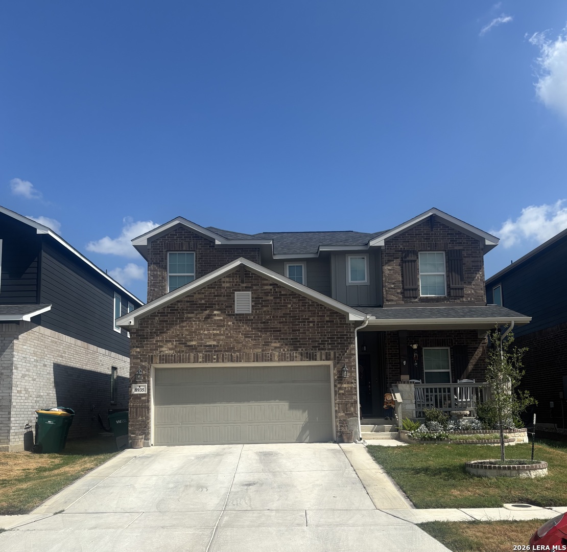 8935 Chili Bowl — photo
