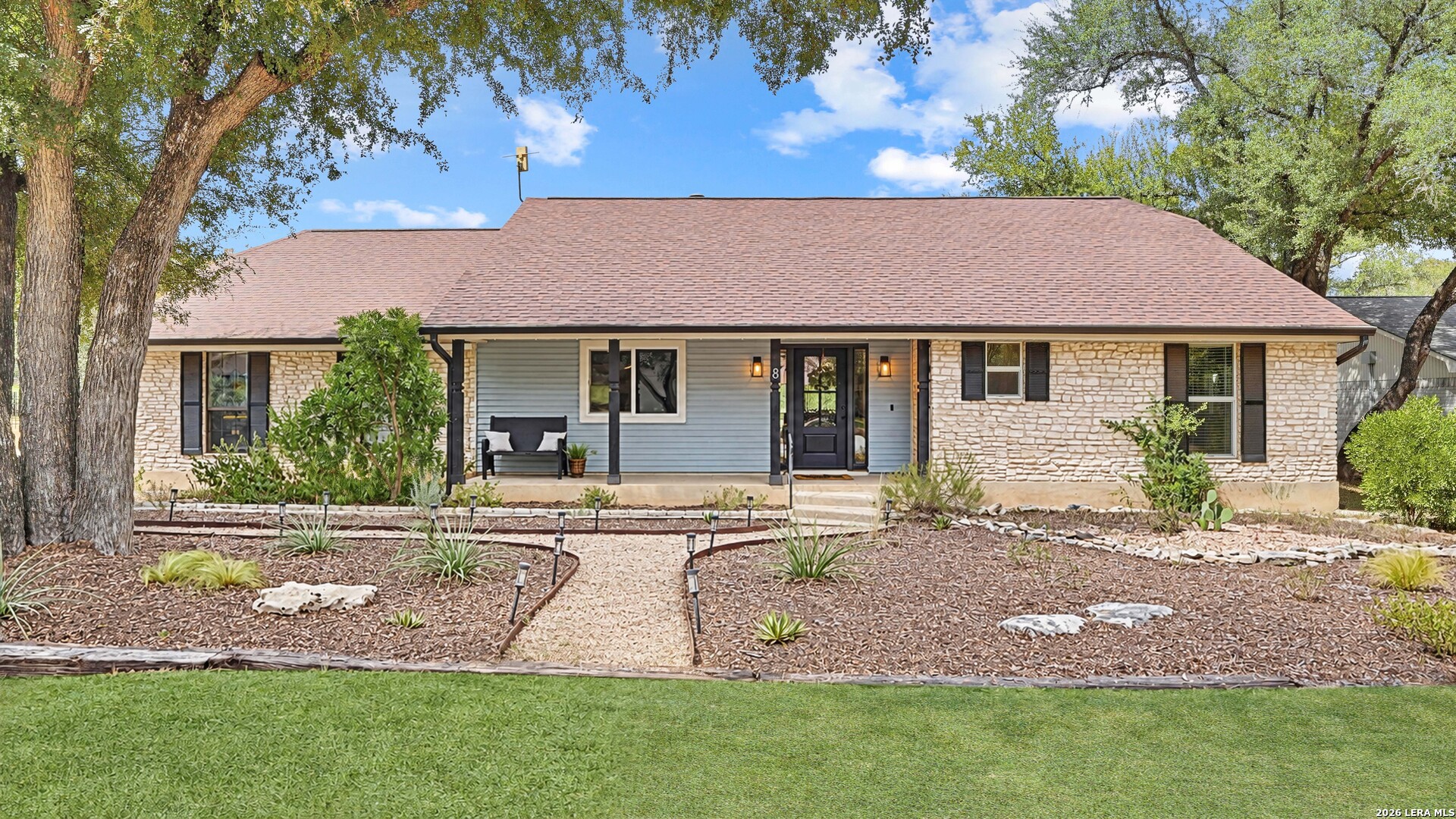 8 Woodcreek Drive — photo