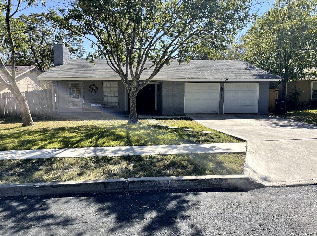 6826 Burnley — photo