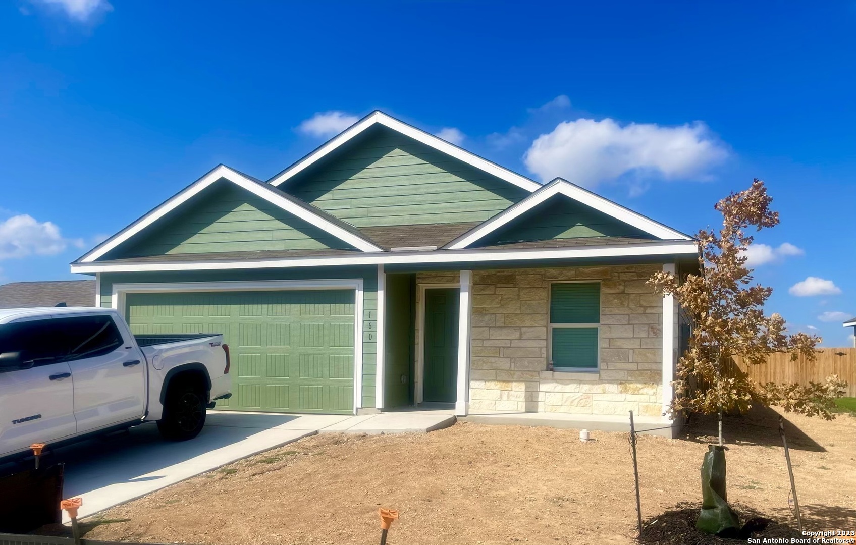 160 Cordova Crossing — photo