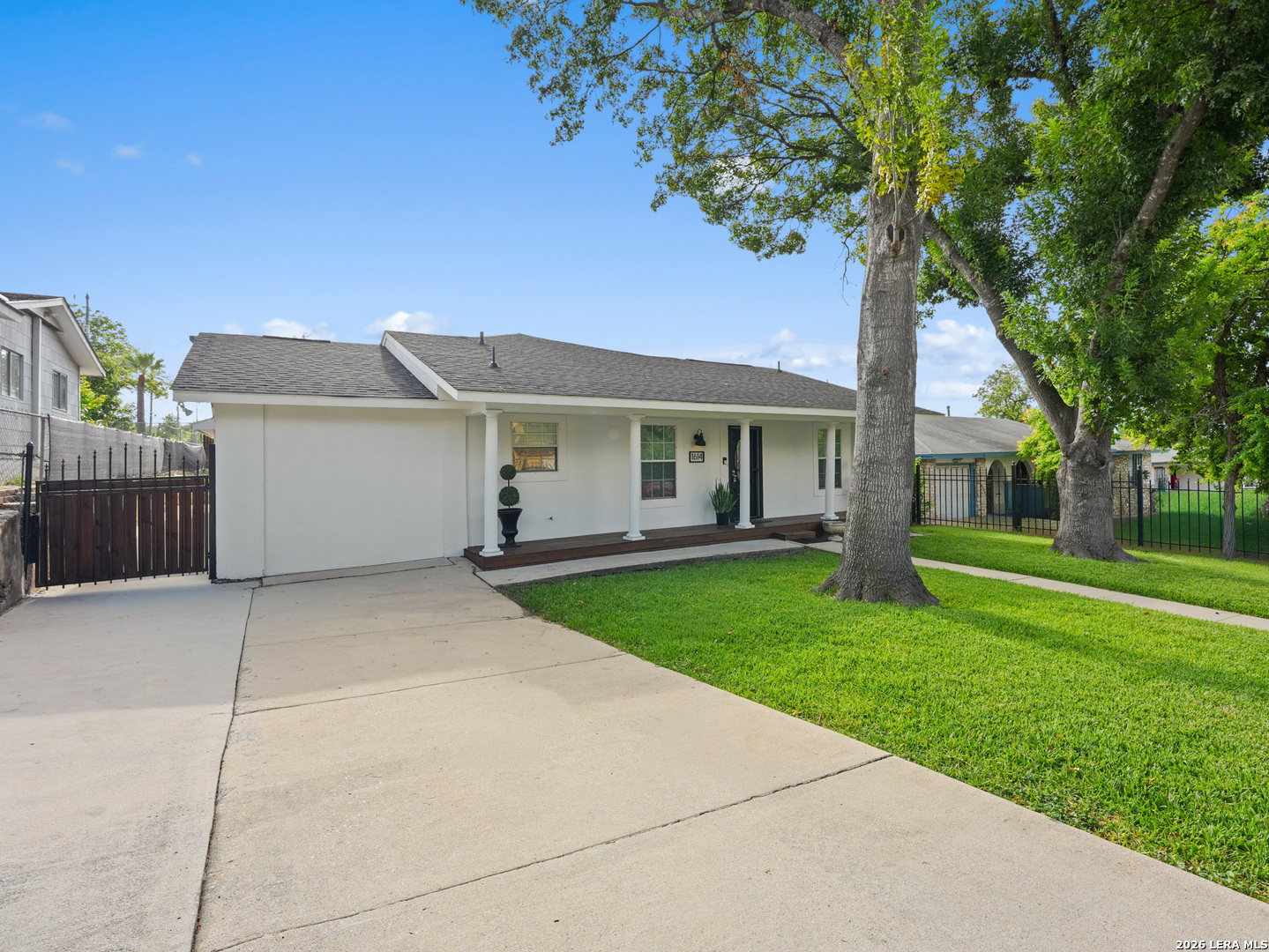 1614 Laven Drive — photo