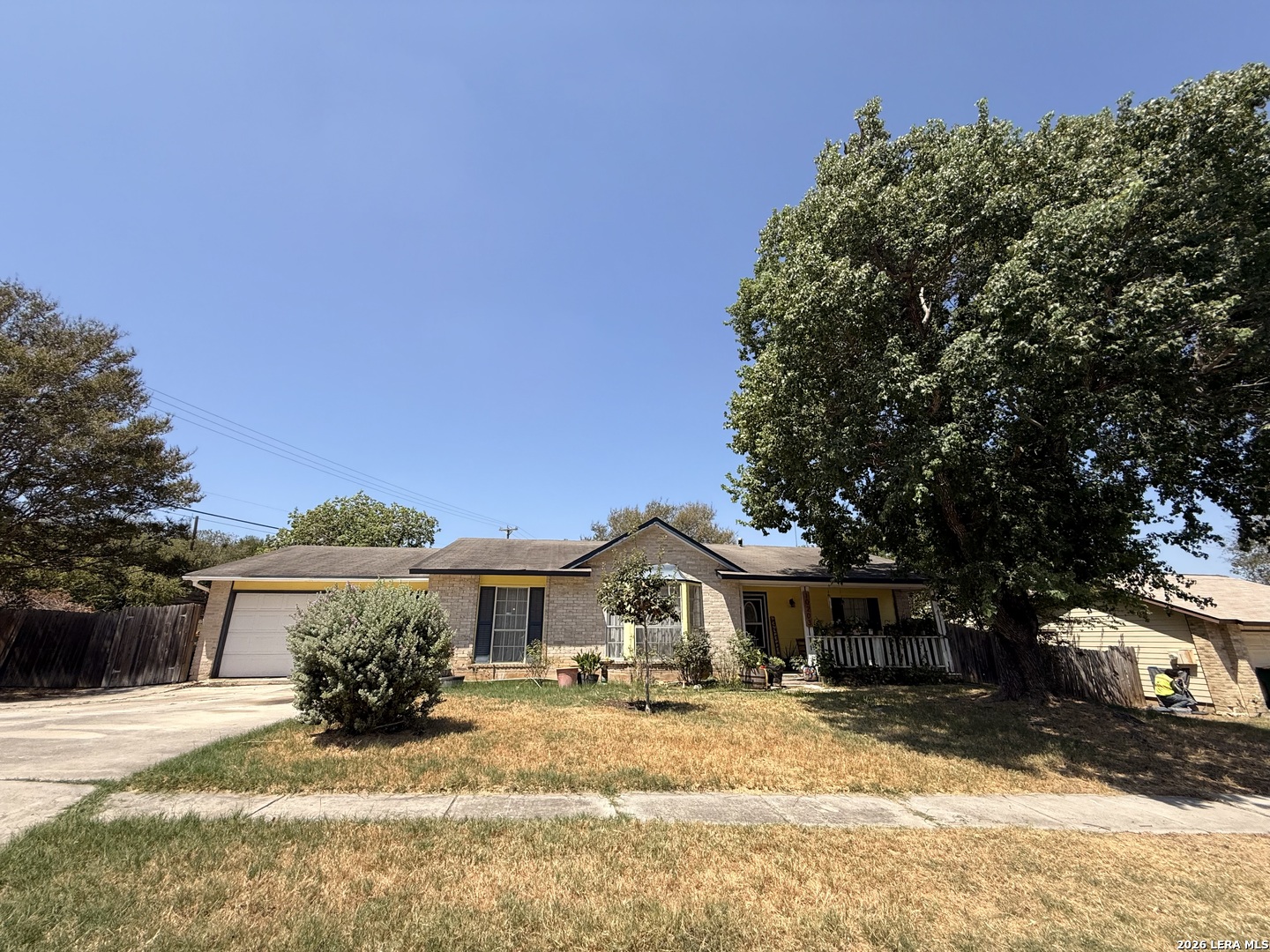 10203 Plumas Drive — photo