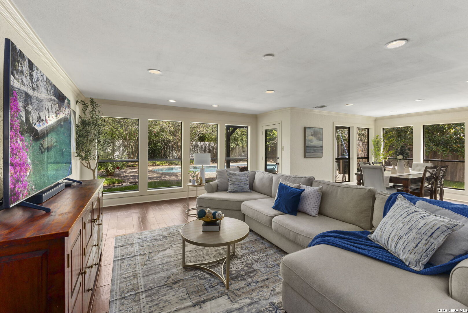 415 Woodway Forest Drive — photo
