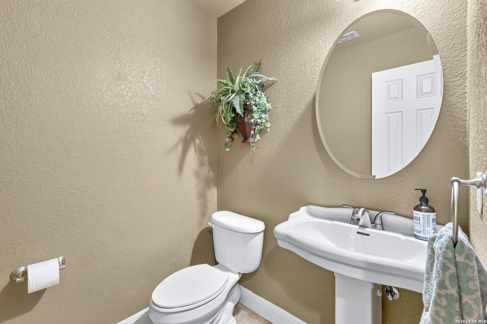 8013 Devonshire Drive, Spring Branch, TX 78070 — photo 3