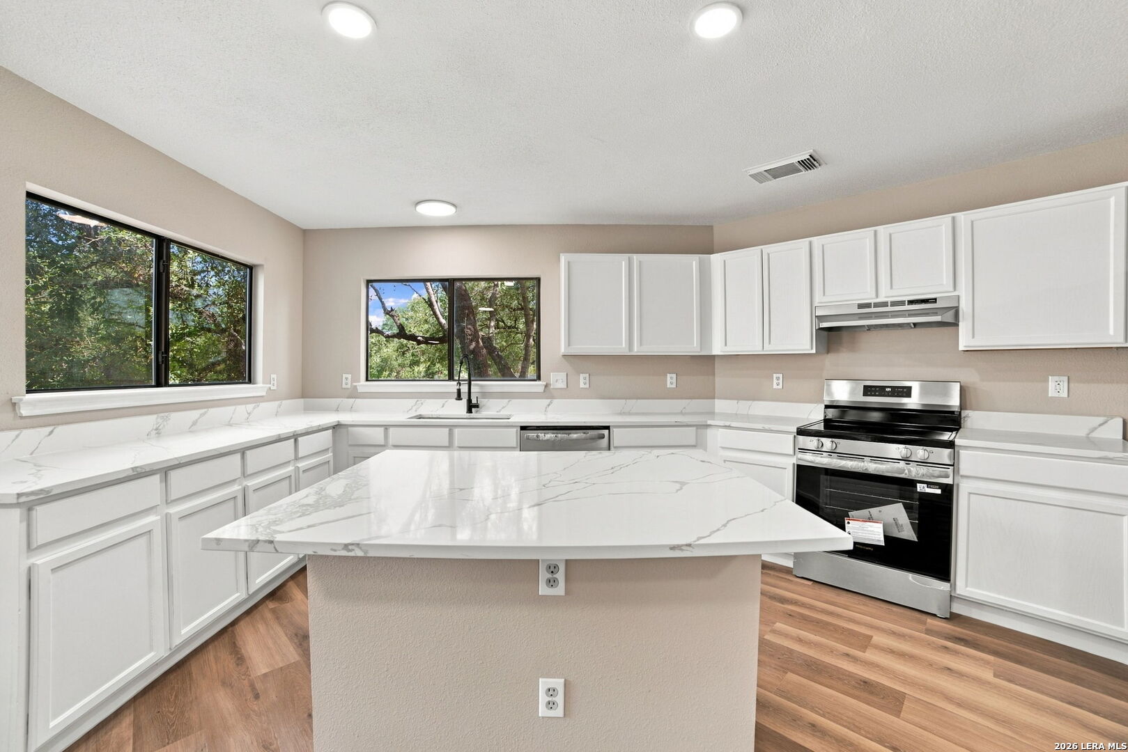 281 Samantha Drive — photo