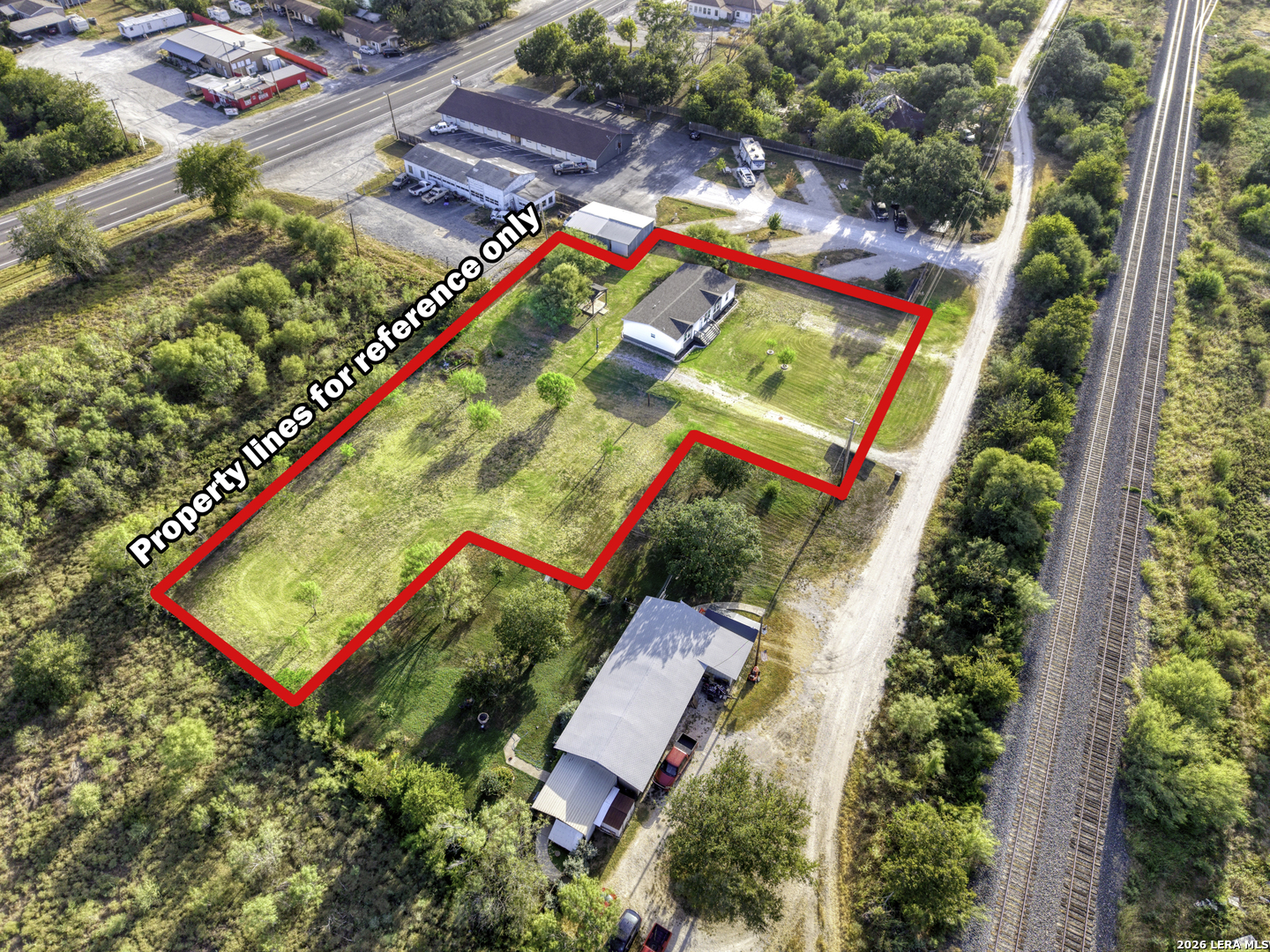 680 SE Front Ave E, Sabinal, TX 78881 — photo 2