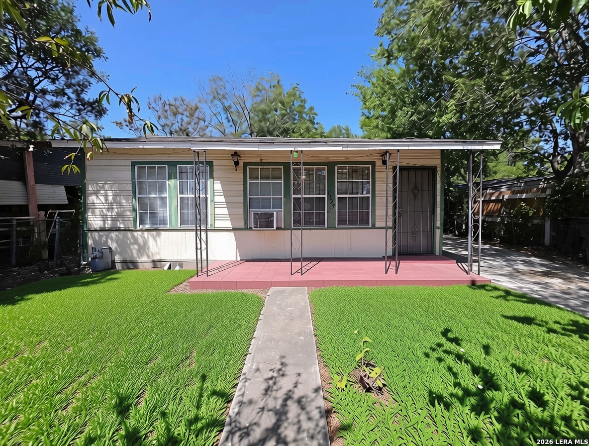 1329 Brighton — photo