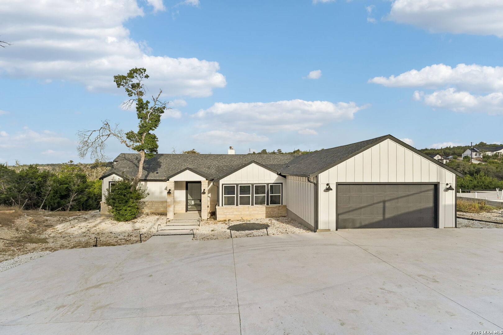 329 Bluebonnet Breeze — photo