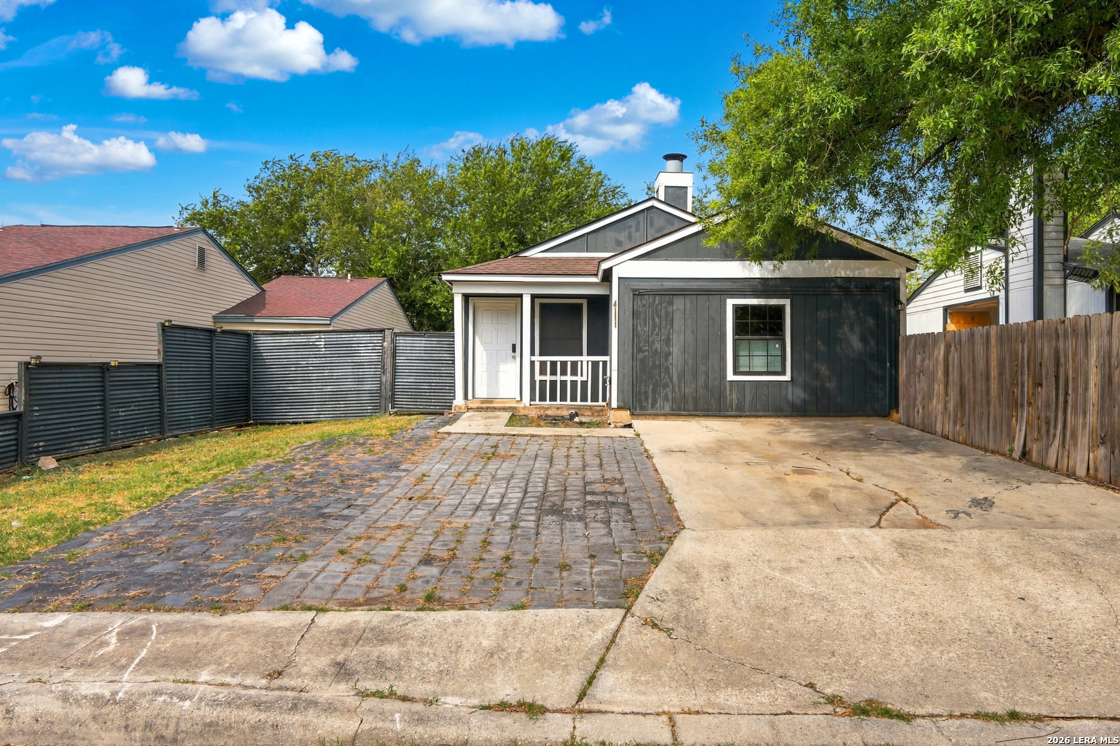 4111 Sunrise Terrace — photo