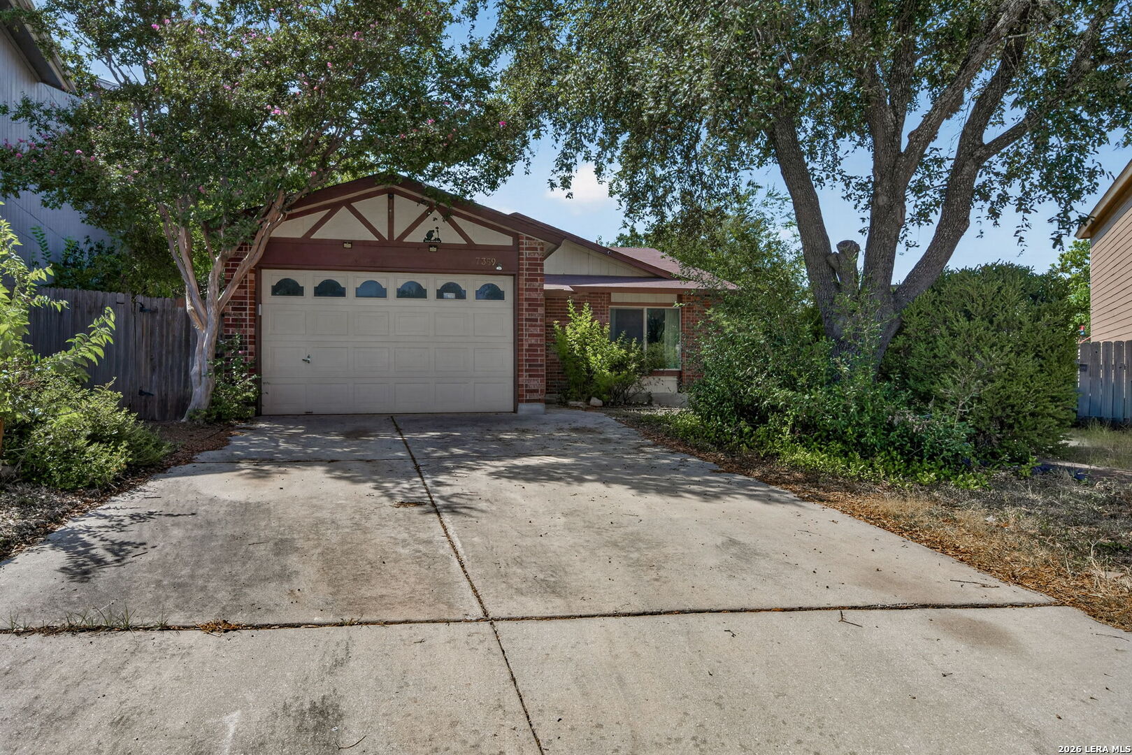 7359 Clipper Oak Drive — photo