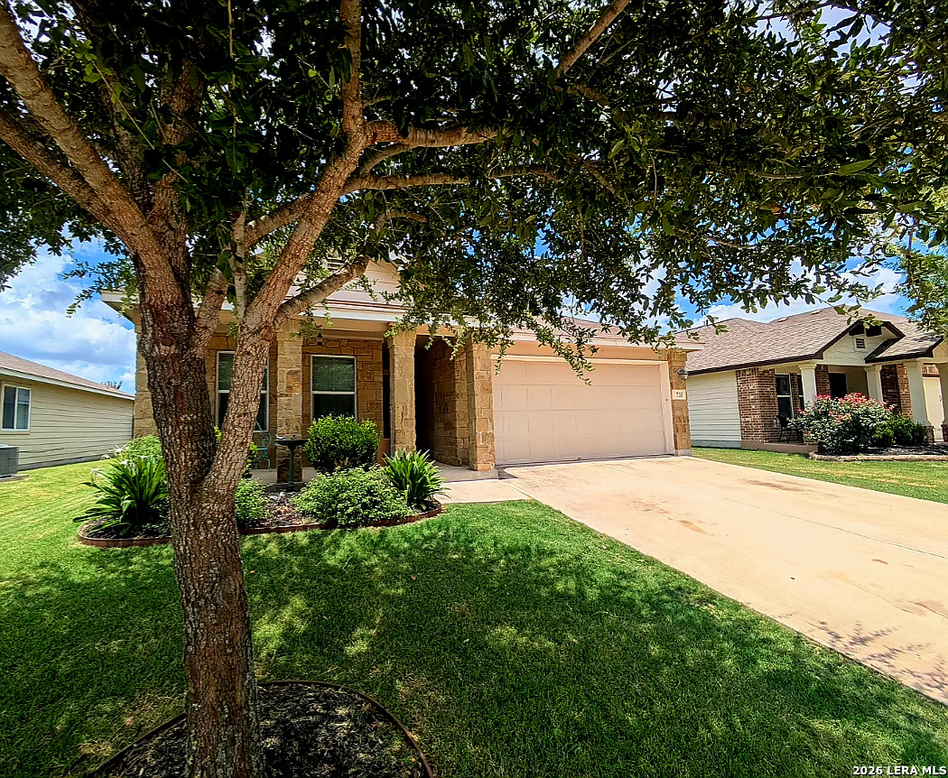 735 Spectrum Drive — photo