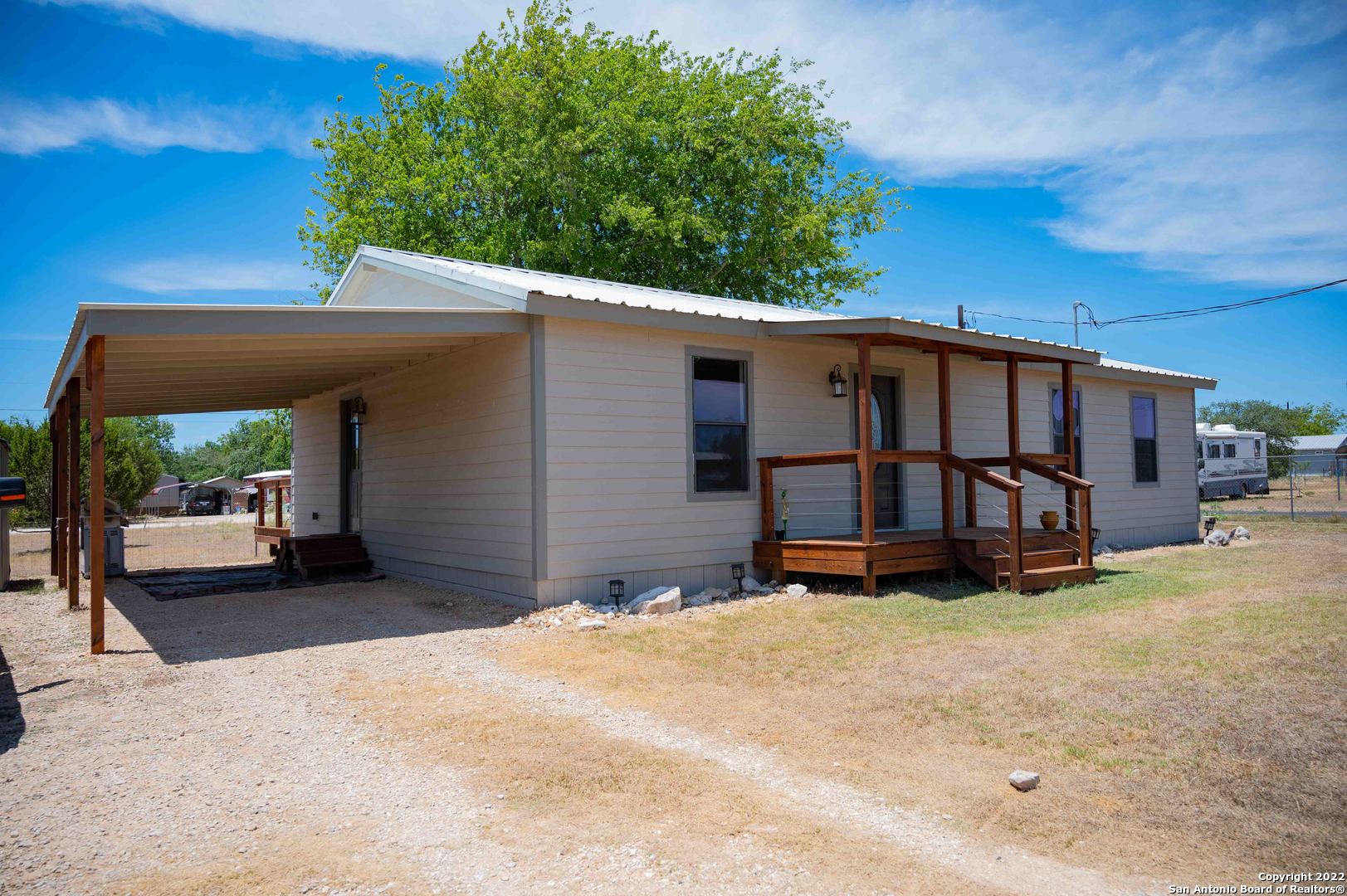 604 Mountain View Drive — photo