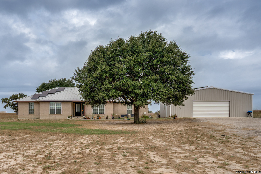 653 Lake Valley Drive — photo