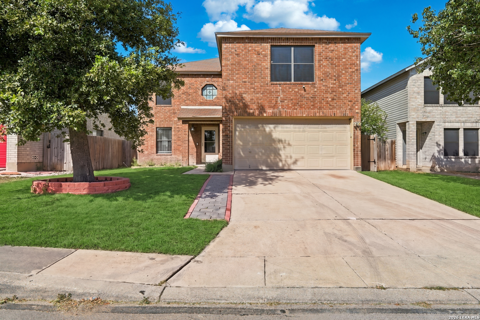 311 Territory Oak — photo
