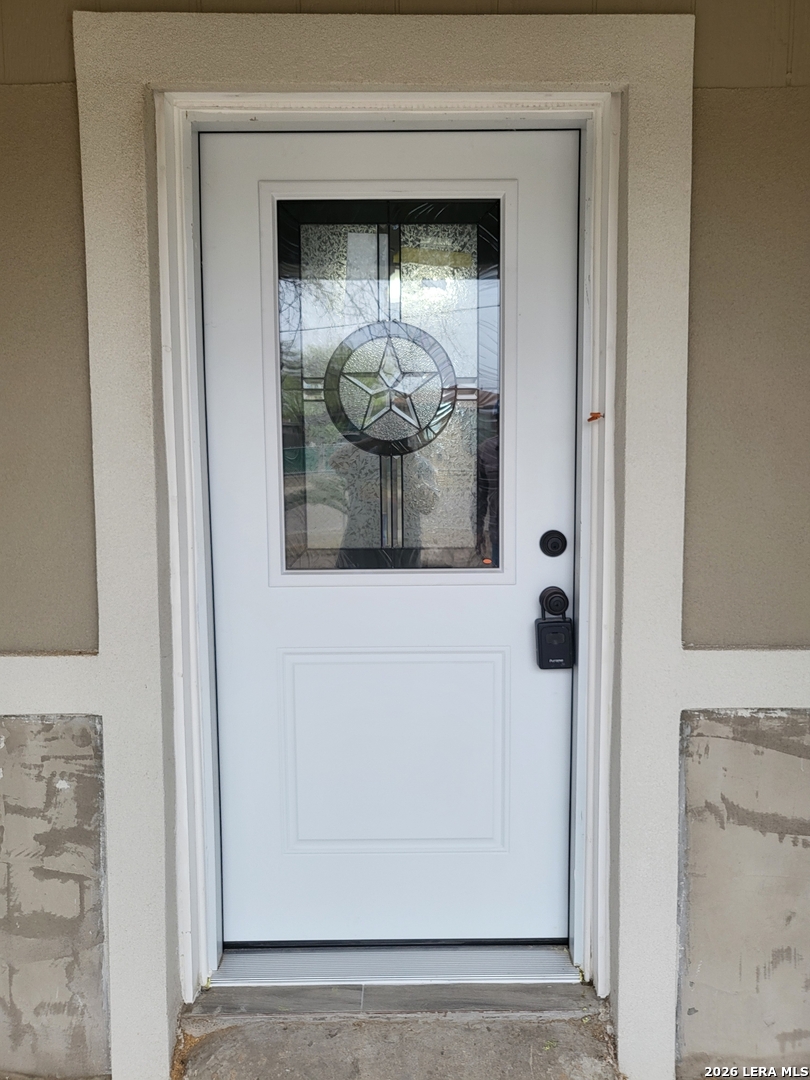 919 Ave C, Eagle Pass, TX 78852 — photo 2