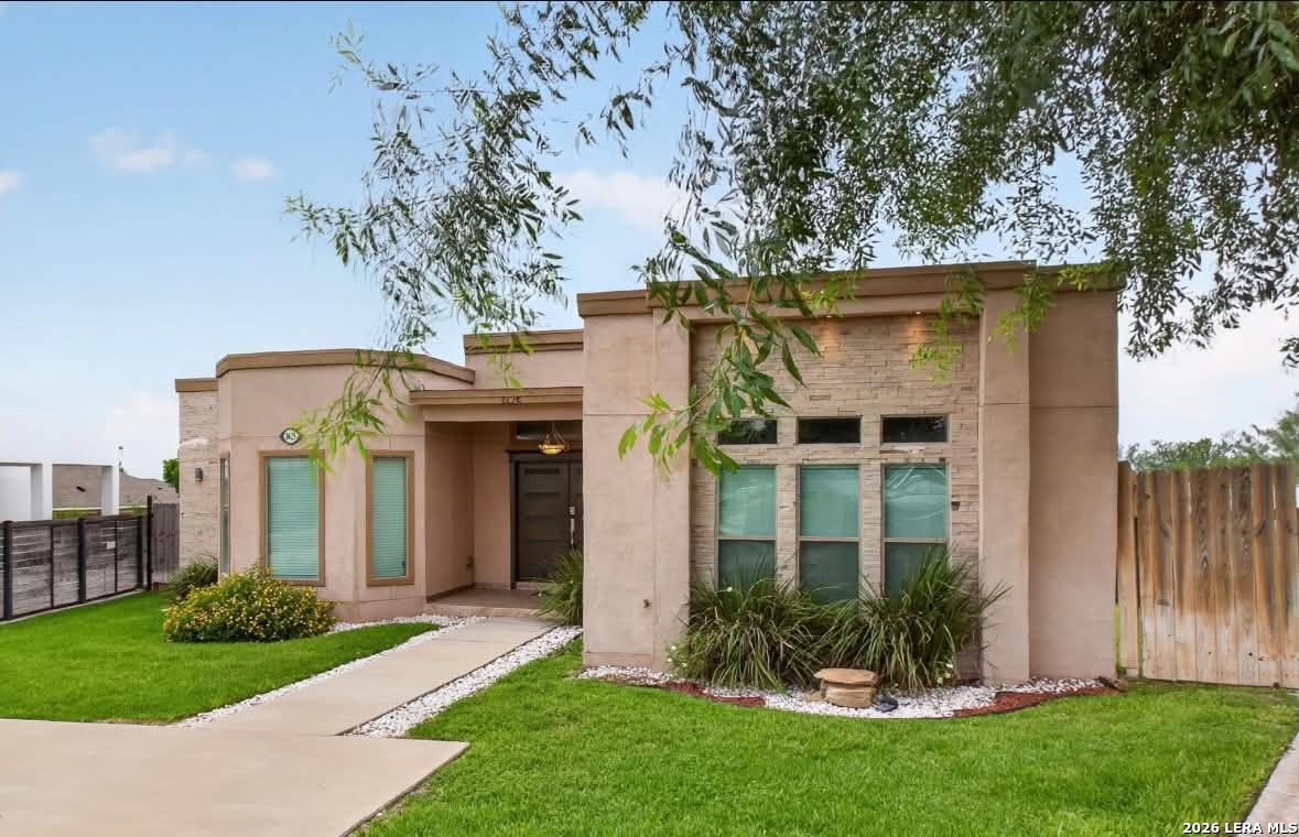 3425 Cody Drive — photo